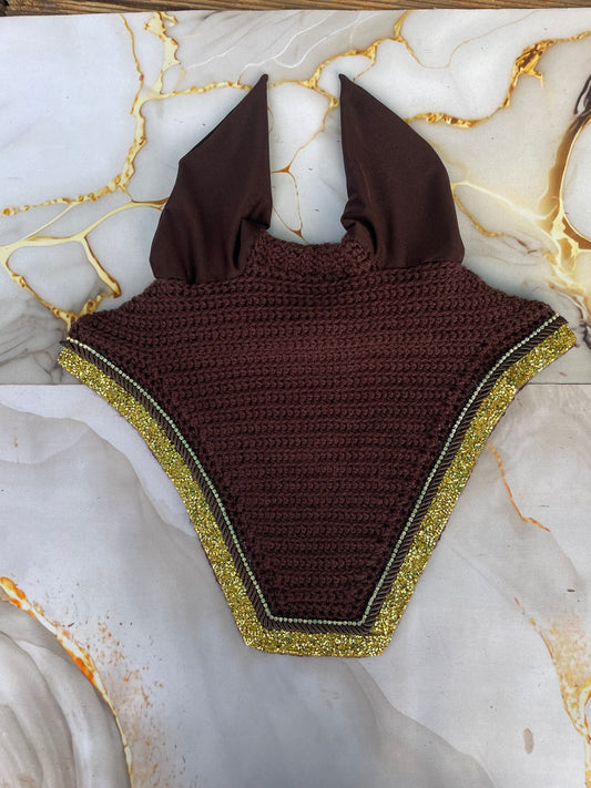 Brown & gold bonnet