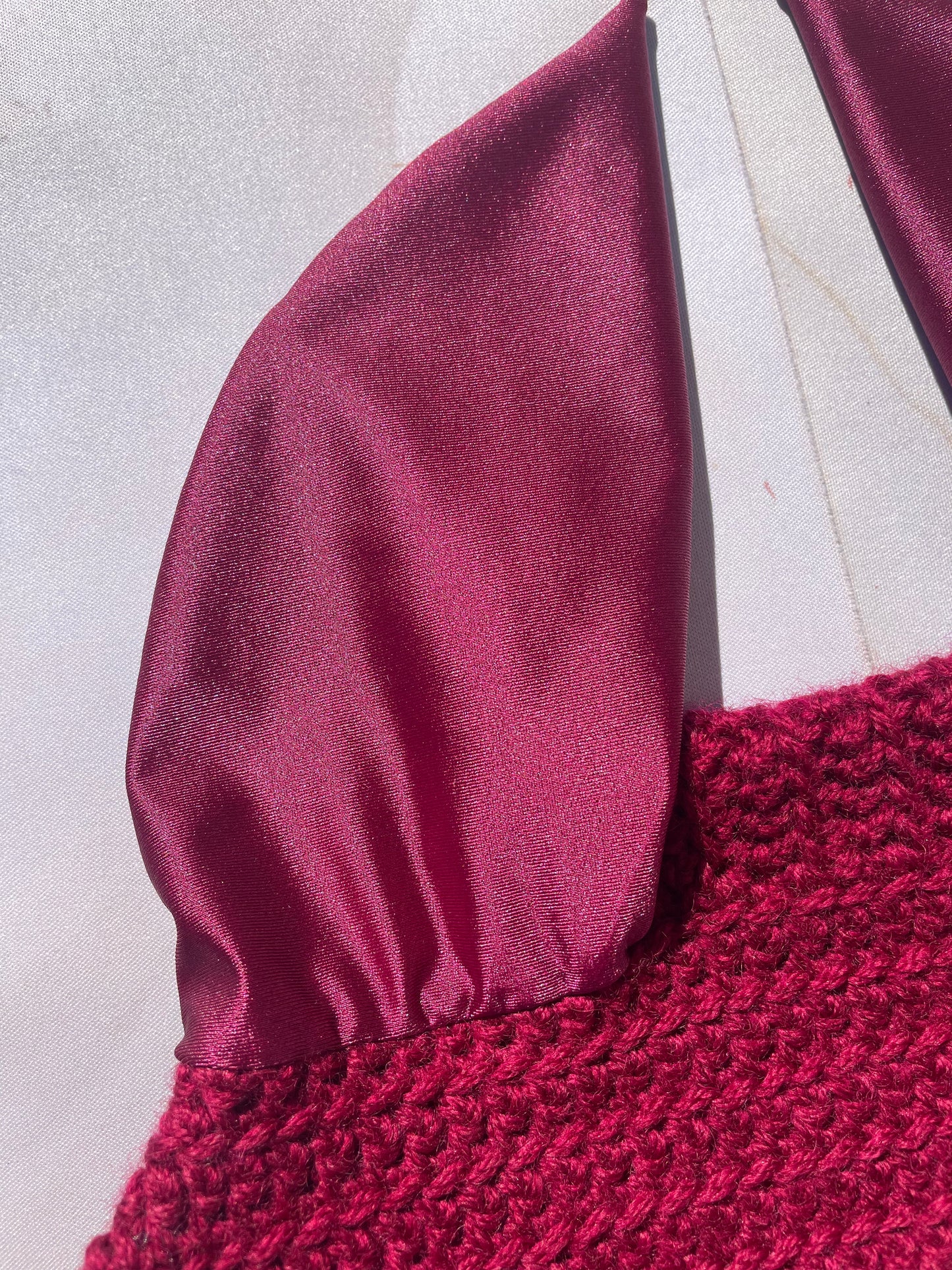 Cranberry white trim bonnet